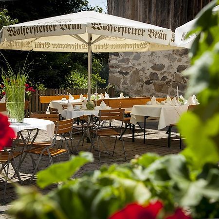 Hotel Wirtshaus Am Schloss Aicha vorm Wald المظهر الخارجي الصورة